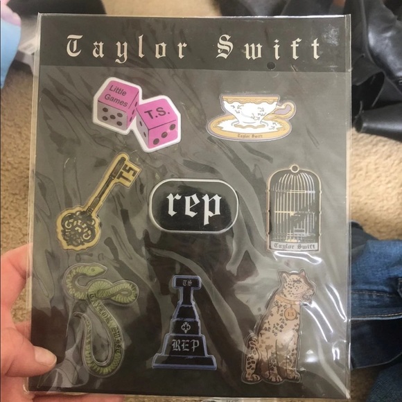 Reputation merch - Picture 3 of 8